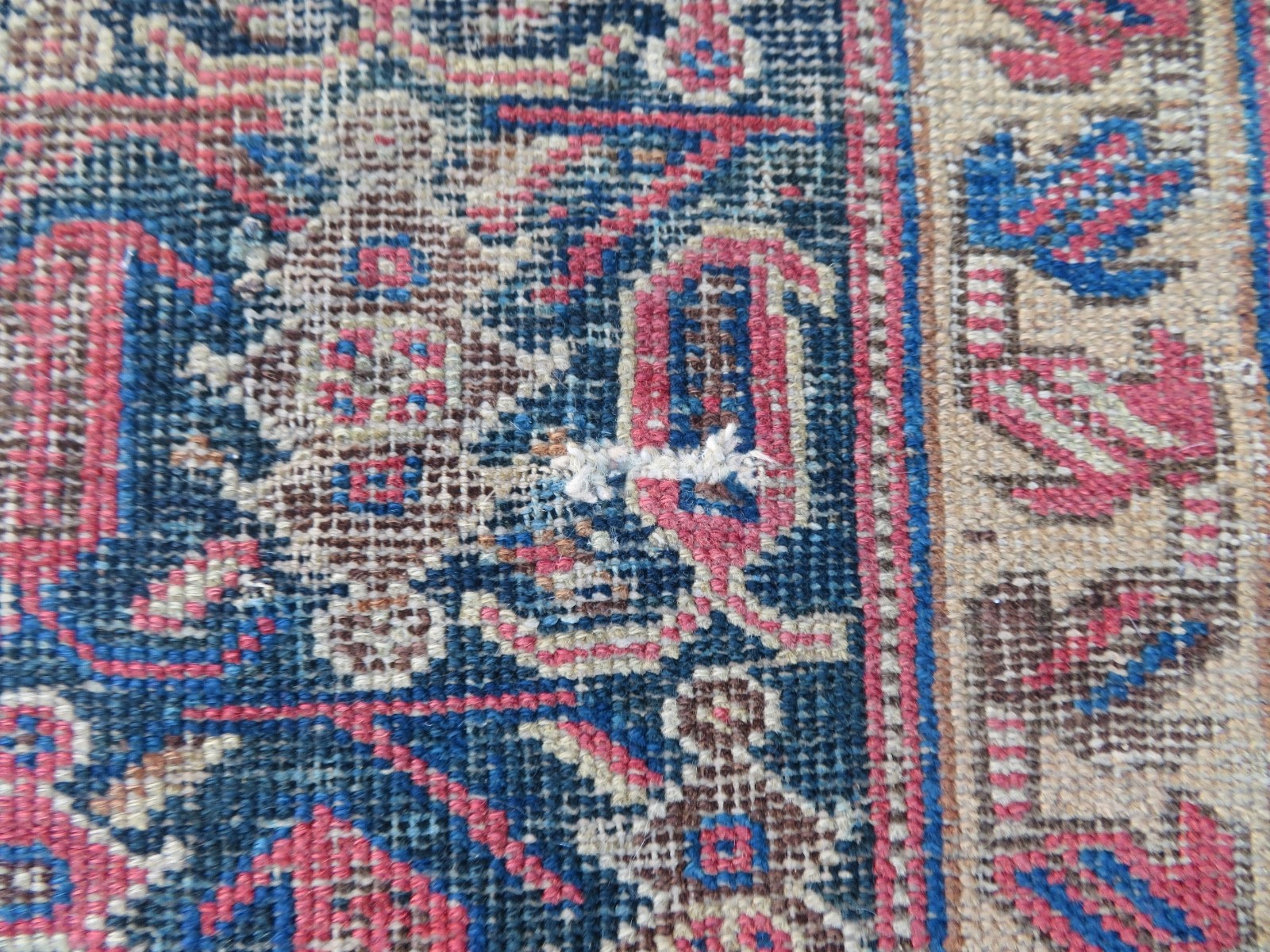 Distressed Antique A•f•s•h•a•r Tribal Rug. 176cm X 123cm.
