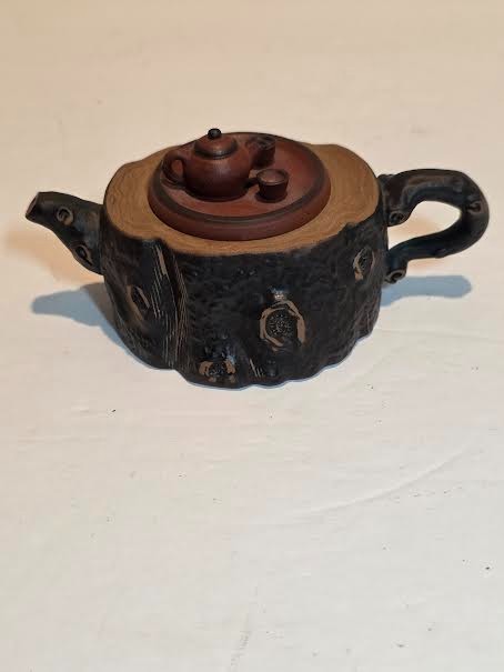 Chinese Yixing Zisha Miniature Clay Teapot Purple Sand Teapot Jiangsu Province