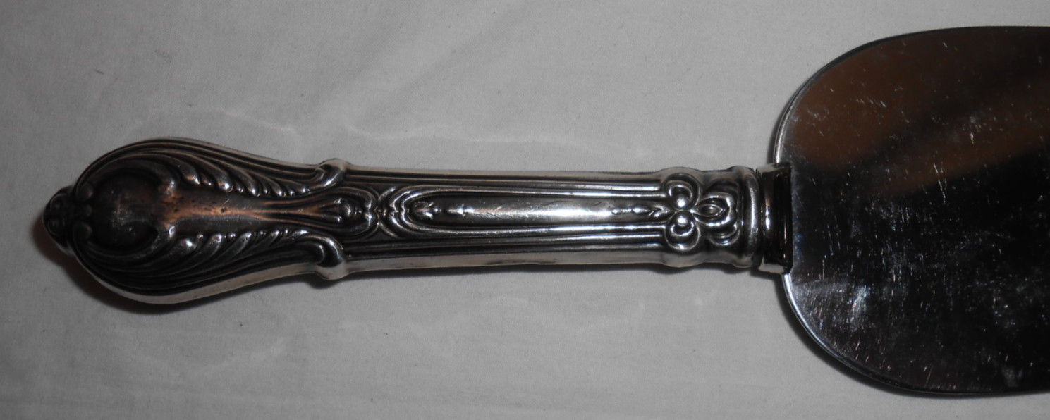 Vintage Victoria By Frank Whiting Sterling Silver Cake Server 9 3/4″ Very NICE