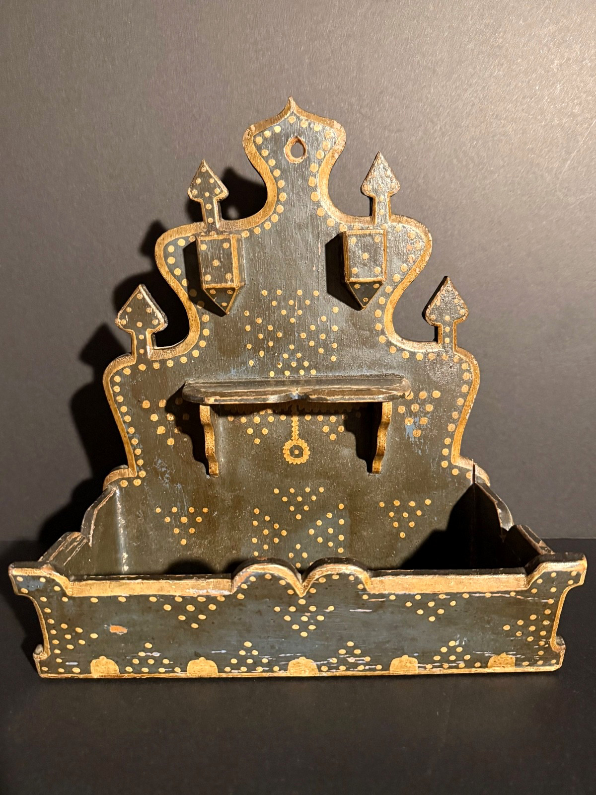 PENNSYLVANIA FOLK ART TEAL PAINT DECORATED WALL BOX,MALTESE CROSS,C1900,EXCELENT