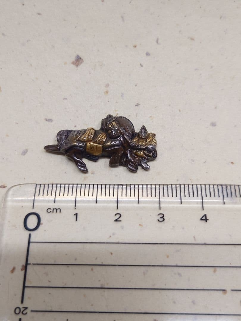 N/A Menuki Brass Ground Horse Drawing Sword Fitting 15mm 30mm 15x30x5mm