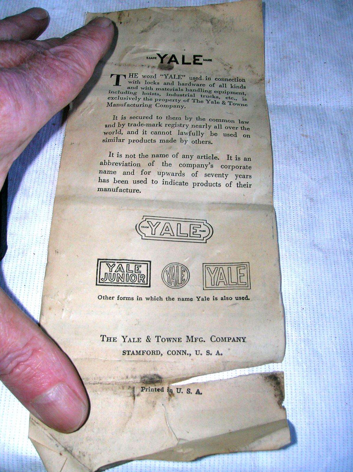 Vintage Yale Cast Iron Door Rim Lock Latch Deadbolt Night Latch Indoor 938