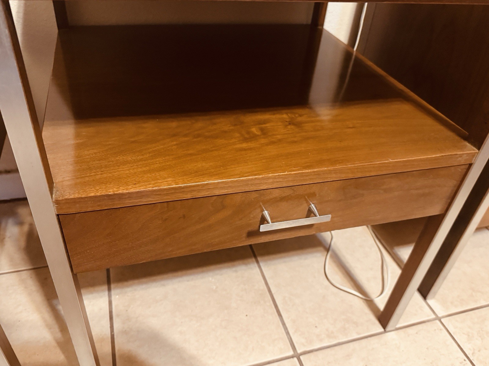 Fantastic Paul McCobb Calvin Linear Mid Century Side End Tables Pair MCM 1950s