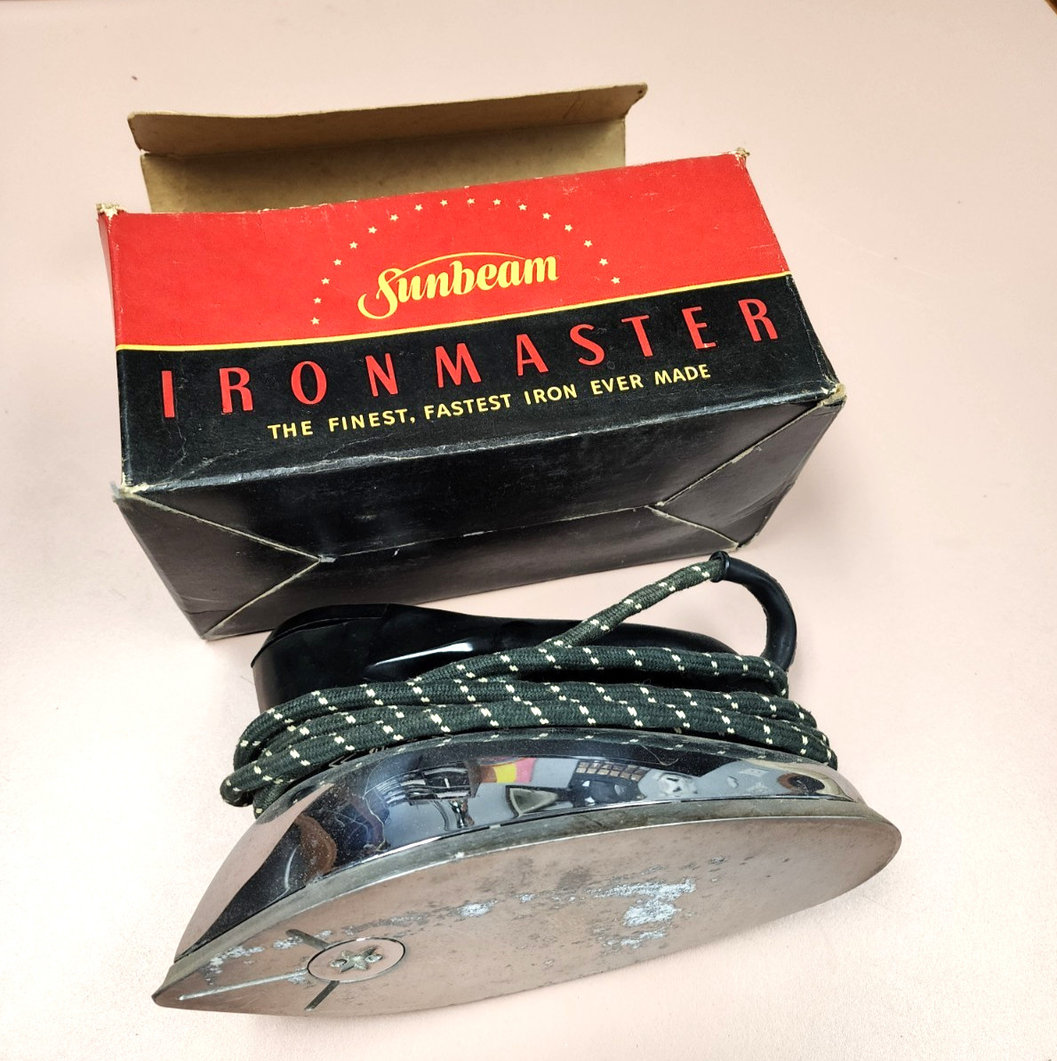 Sunbeam Ironmaster Clothes Iron Works Well Antique
