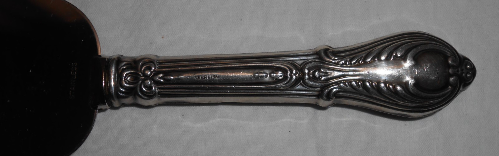 Vintage Victoria By Frank Whiting Sterling Silver Cake Server 9 3/4″ Very NICE