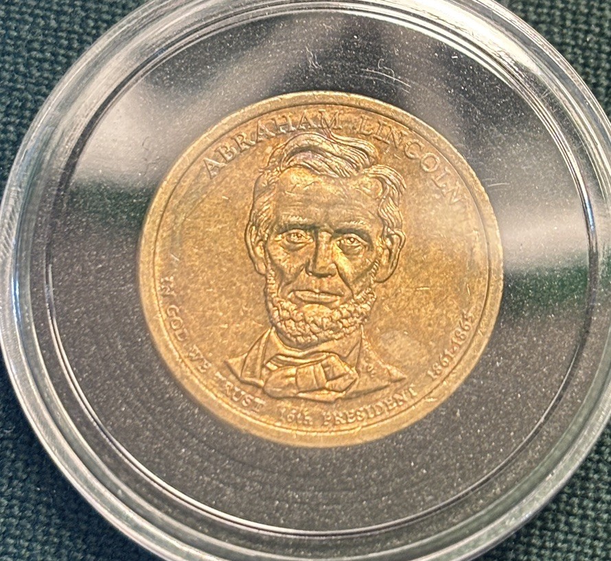 RARE $1 ABRAHAM LINCOLN (D16TH President (1861-1865) 2010 (D) US One Dollar Coin